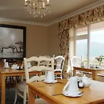 Short Dingle Bed and Breakfast Emlagh East