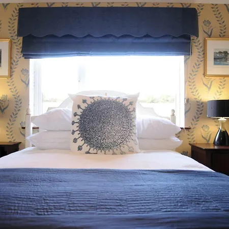 Short Dingle 3* Emlagh East