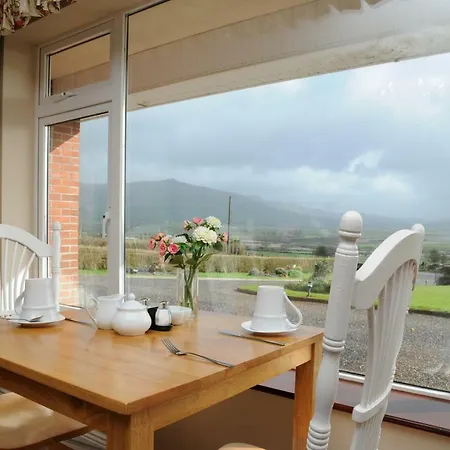 Short Dingle 3* Emlagh East