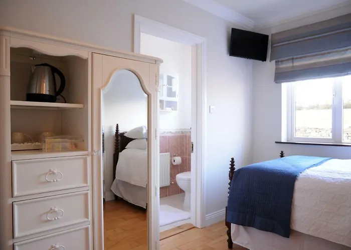 Bed & Breakfast Short Dingle Emlagh East