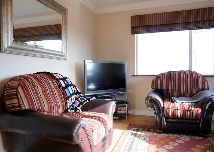 Short Dingle 3* Emlagh East