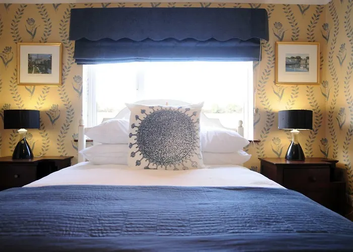 Short Dingle 3* Emlagh East